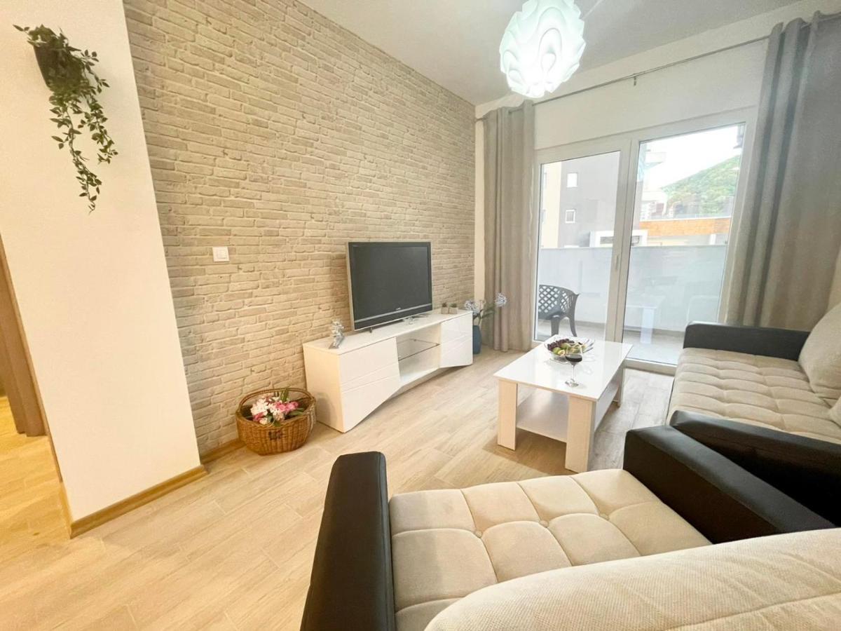 Olive Square Apartment 부드바 외부 사진