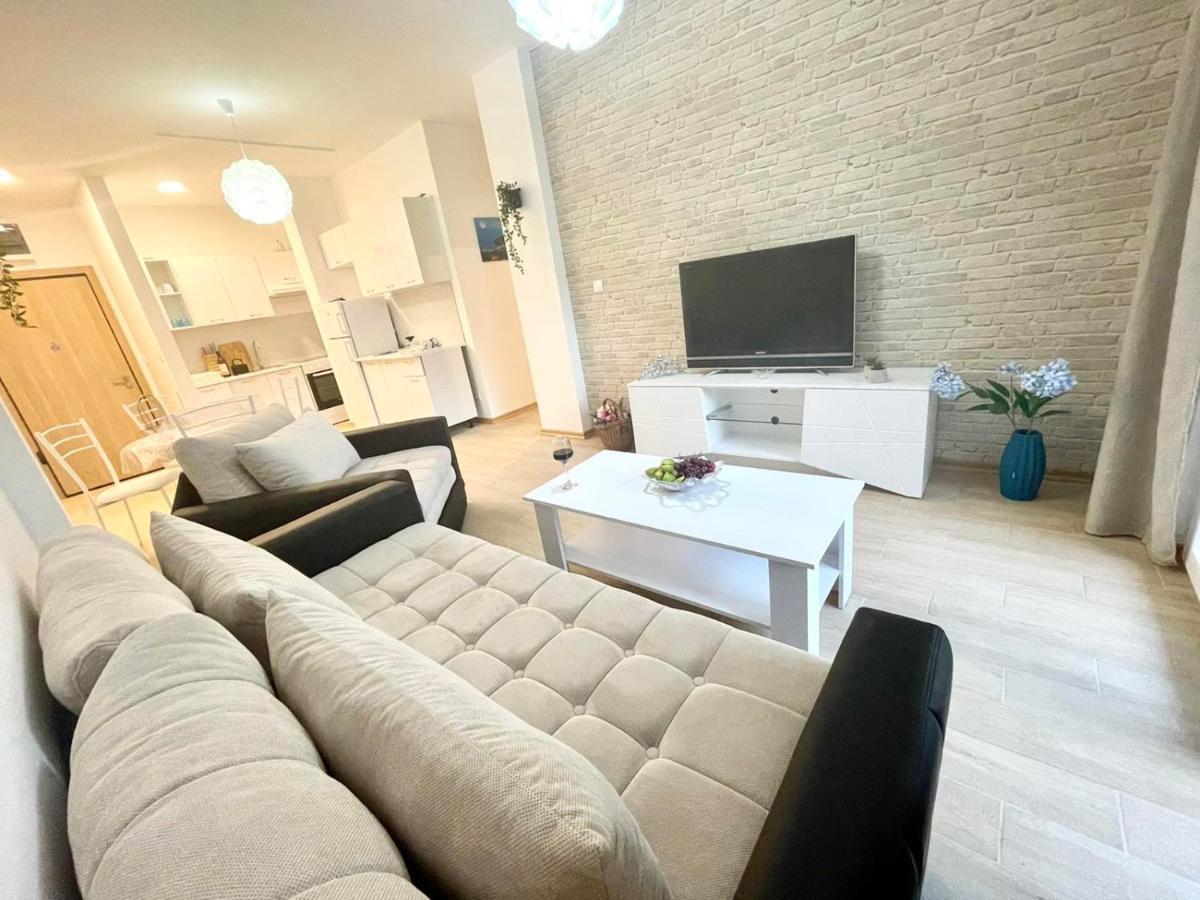 Olive Square Apartment 부드바 외부 사진