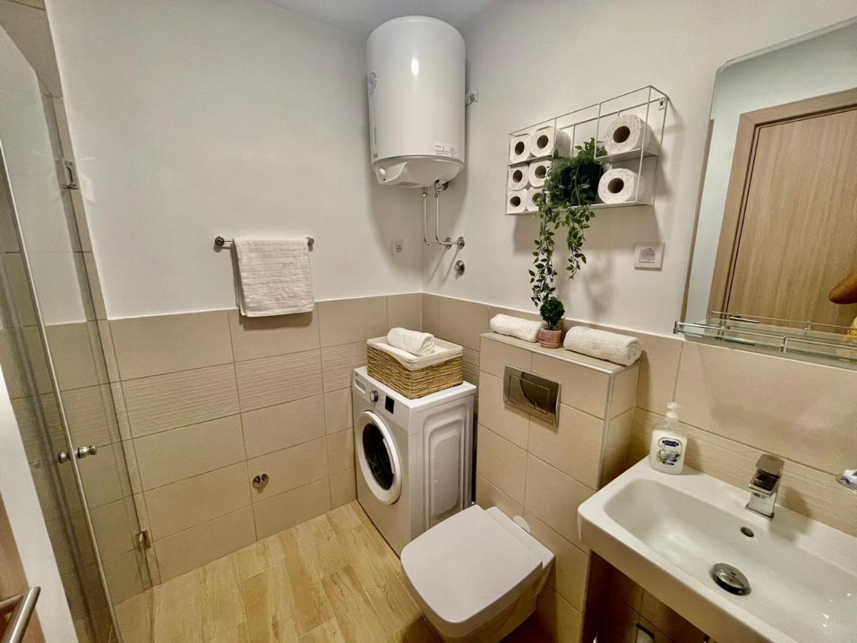 Olive Square Apartment 부드바 외부 사진