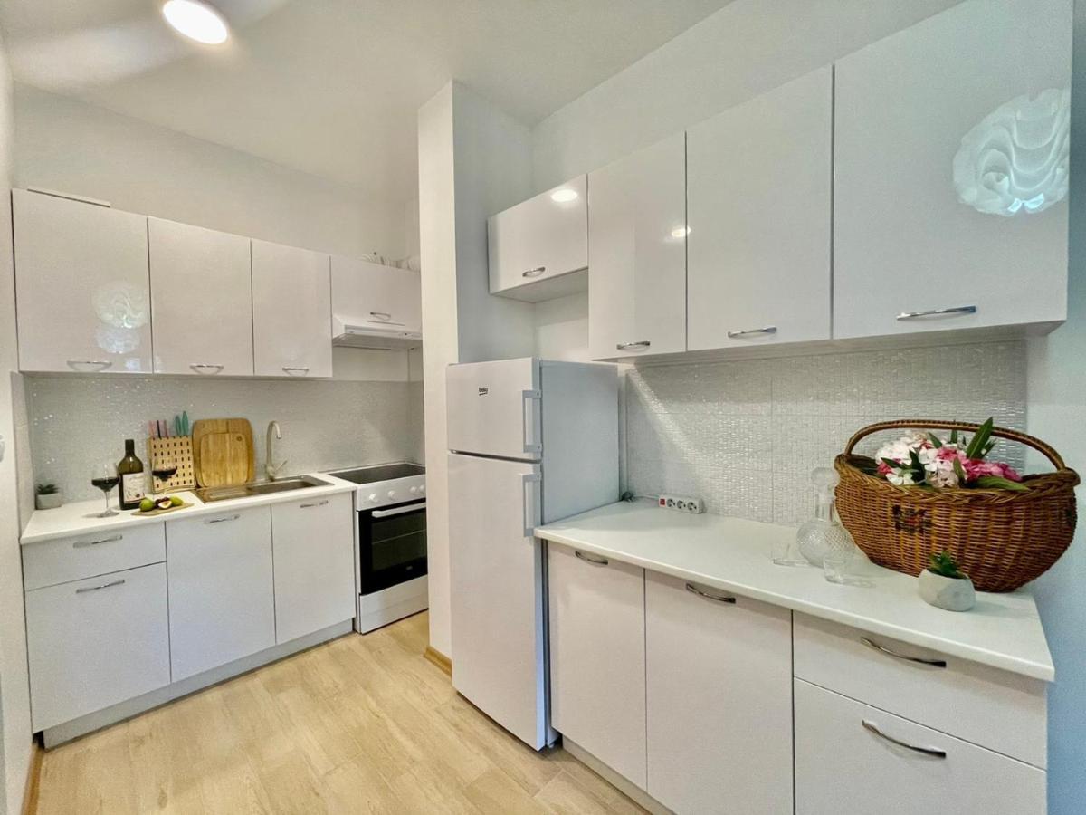 Olive Square Apartment 부드바 외부 사진