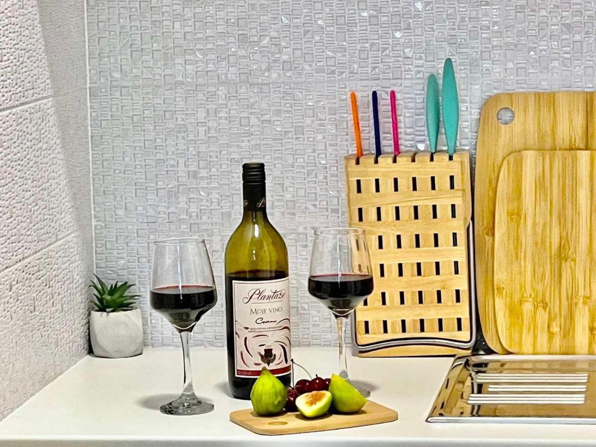 Olive Square Apartment 부드바 외부 사진